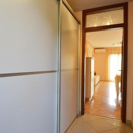 Apartments Benussi 1045 Ровинь Экстерьер фото