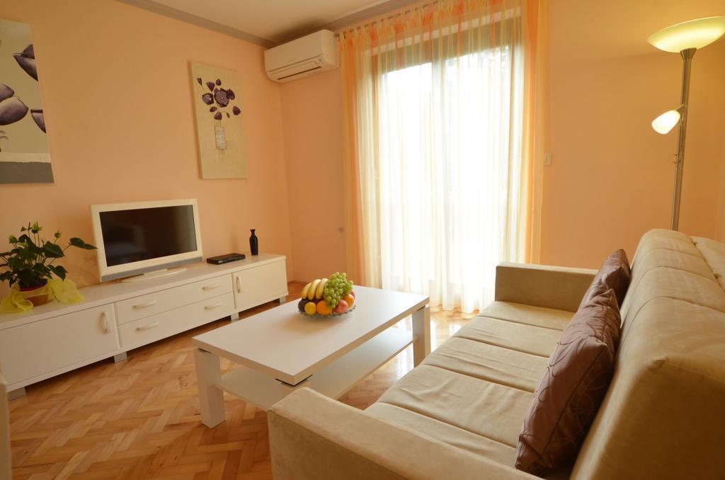 Apartments Benussi 1045 Ровинь Экстерьер фото