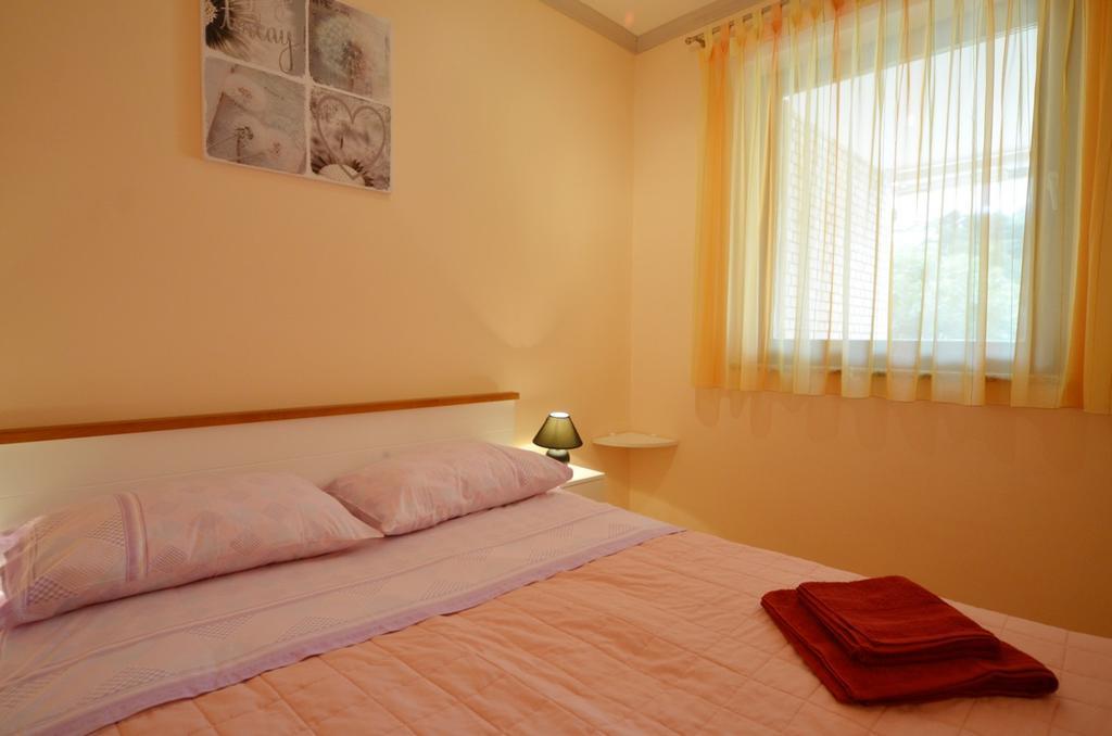Apartments Benussi 1045 Ровинь Экстерьер фото